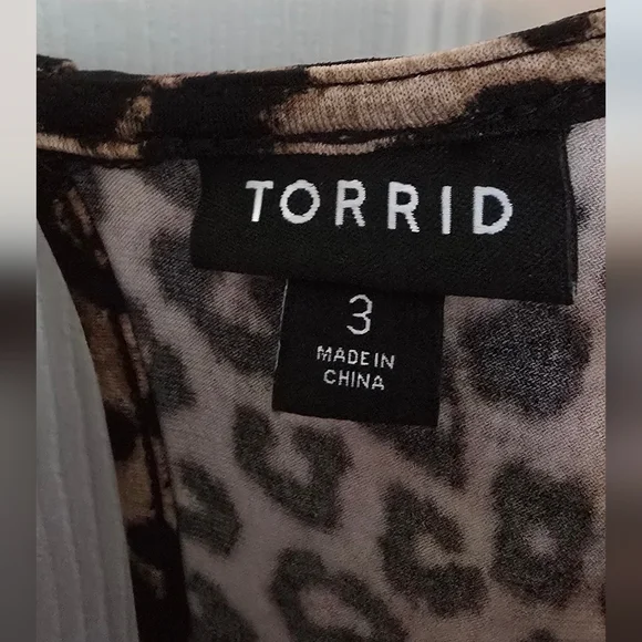 👚 Studio Knit Jumpsuit - Leopard - Picture 5 of 5